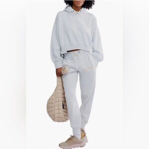 Sale!▪️NWT Free People Undefeated Set